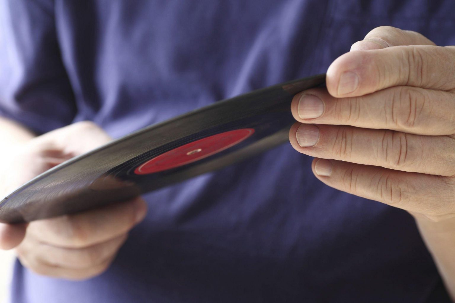 How to Clean Vinyl Records With Windex 4 Easiest Steps